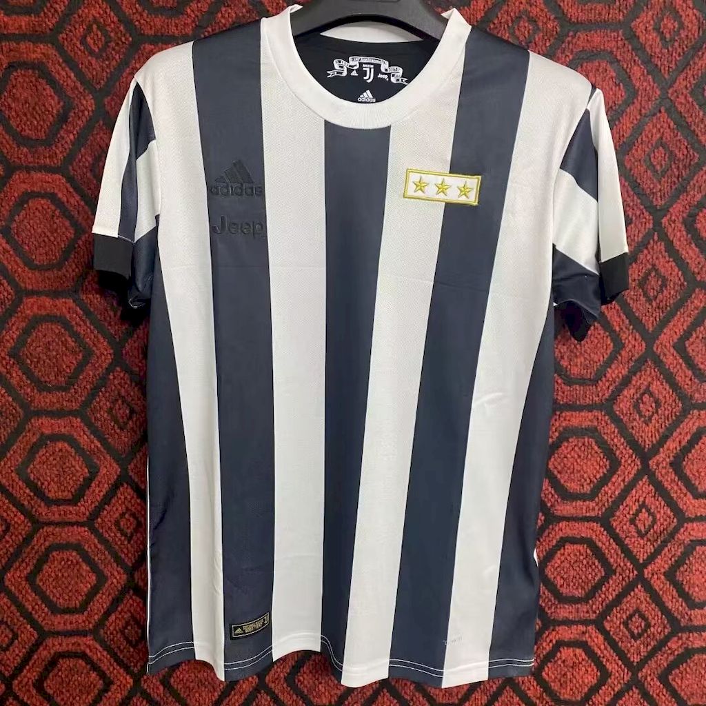 2024121819364865.jpg Retro Juventus 120th Anniversary Jersey - Image 1