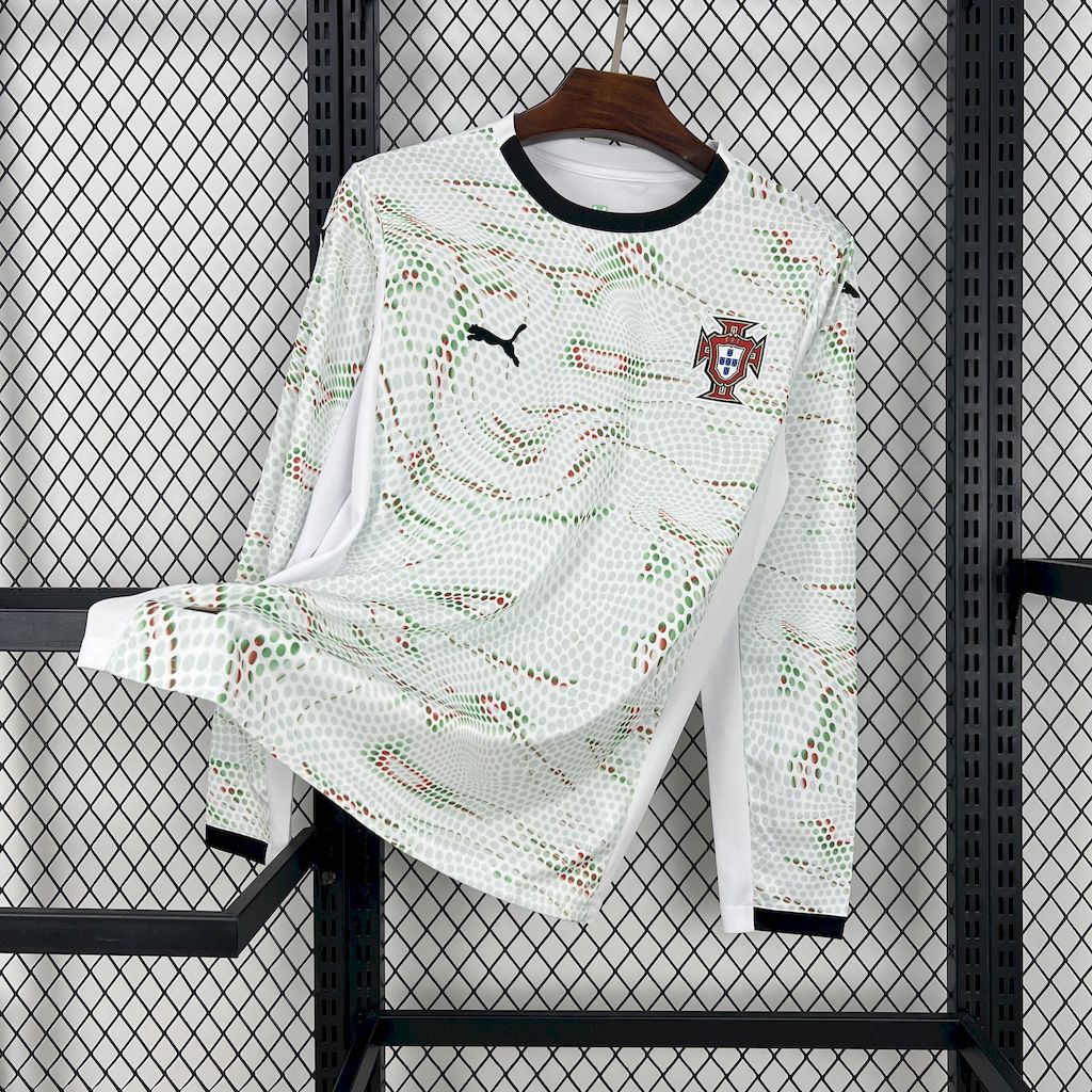 2025030715155630.jpg Mens Portugal 2025/26 Away Long Sleeve Jersey - Image 1