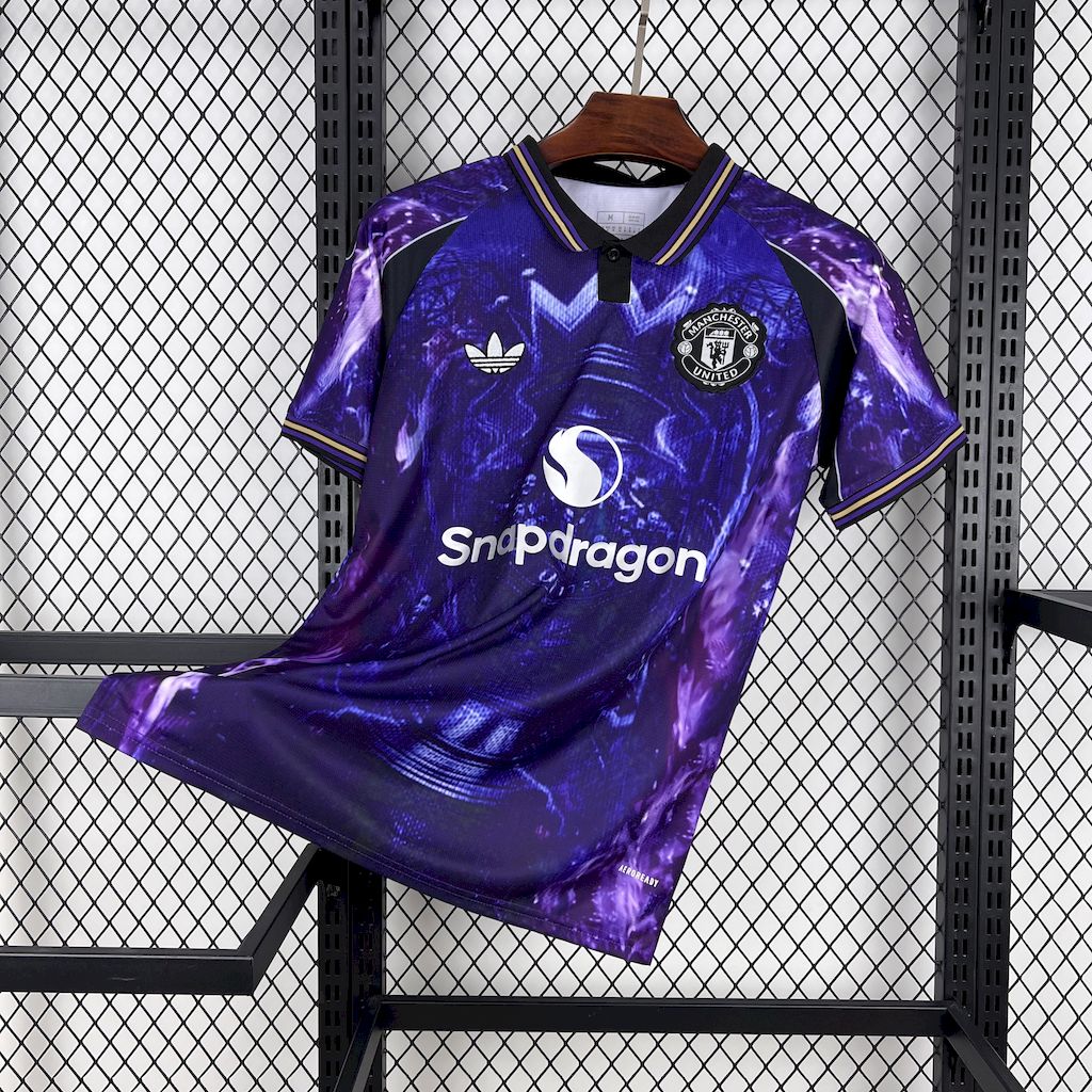 202503301348441.jpg Mens Manchester United 2025/26 Special Edition Purple Jersey - Image 1
