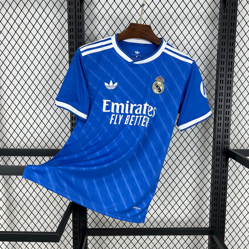 20250524162804100.jpg Mens Real Madrid 2025/26 Third Jersey - Image 1